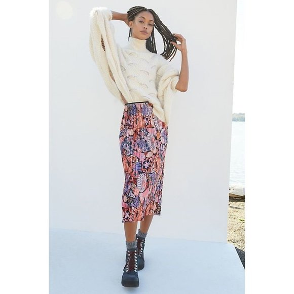 Anthropologie Dresses & Skirts - ANTHROPOLOGIE MAEVE Tilda Pleated Velvet Skirt